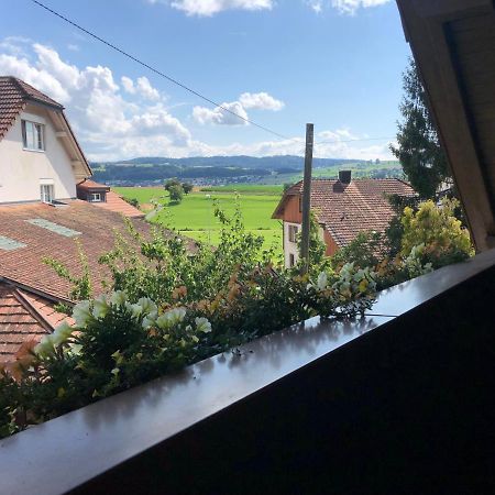 Kandis B&B Brunegg Екстер'єр фото
